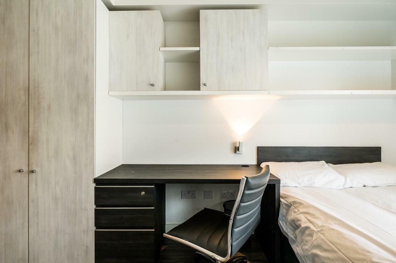 Hashtag Aldgate Campus Accommodation London Bilik gambar